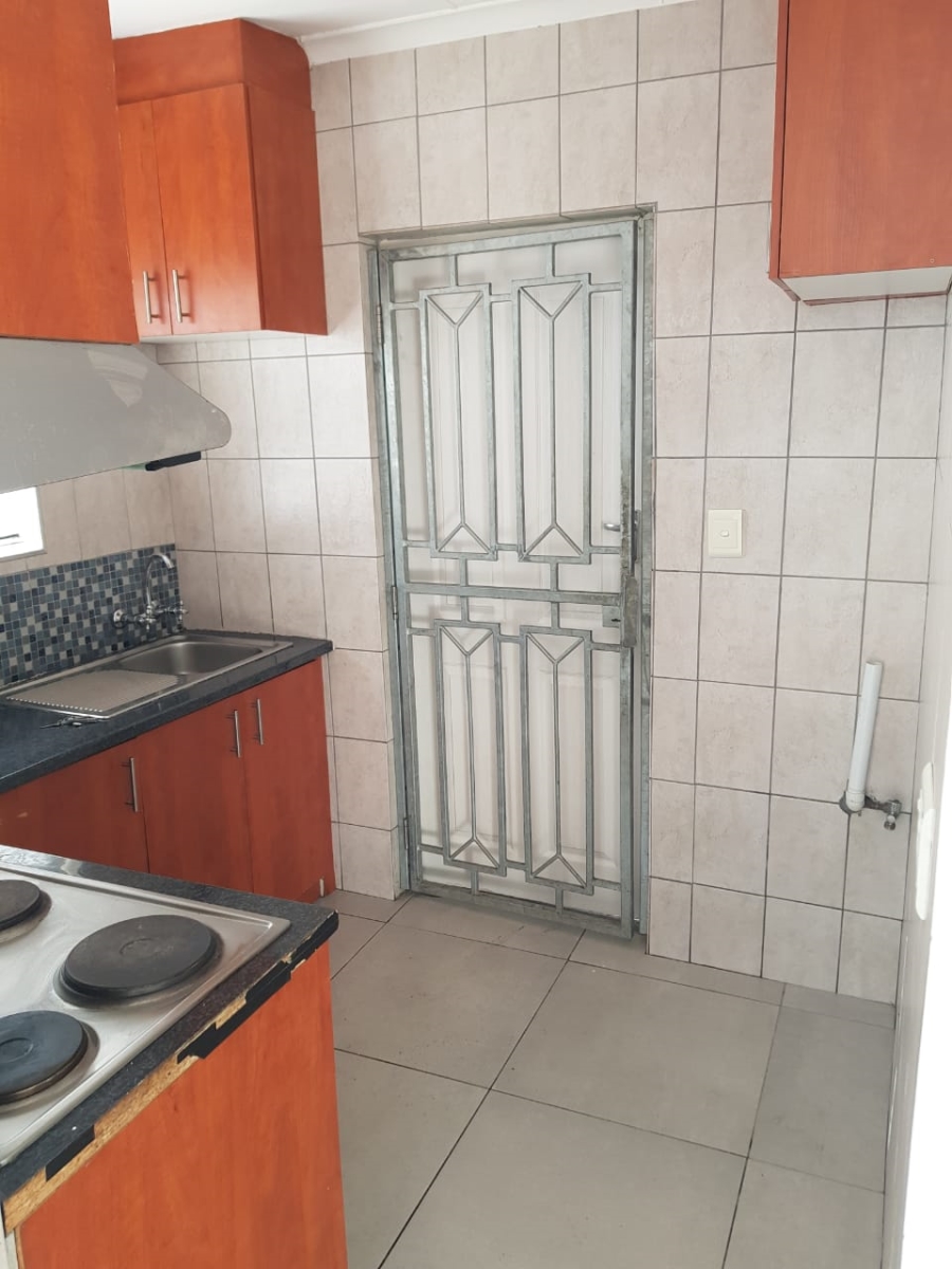 2 Bedroom Property for Sale in Highbury Park Western Cape